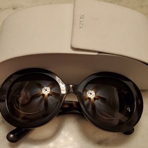 Oversize Prada sunglasses
